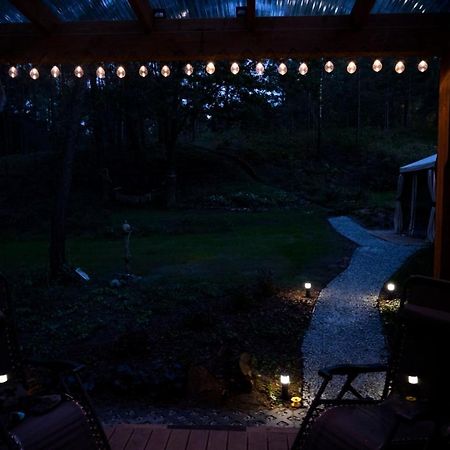 Uroczy Maly Domek Na Lesnej Dzialce - Losiowka Losie Extérieur photo